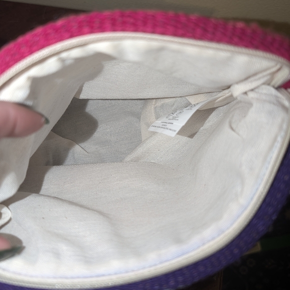 Stone Animal Carvings; Jasper, Rose Quartz, Labradite, Agate etc with Woven Bag - Picture 14 of 16